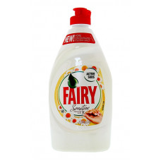 Procter & Gamble Trauku mazgāšanas līdzeklis  Fairy Sensitive Chamomile & Vitamine E, 450ml - gab